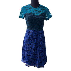 Belle Badgley Mischka Tri Color Short Sleeve Lace Fit & Flare Dress Size 2